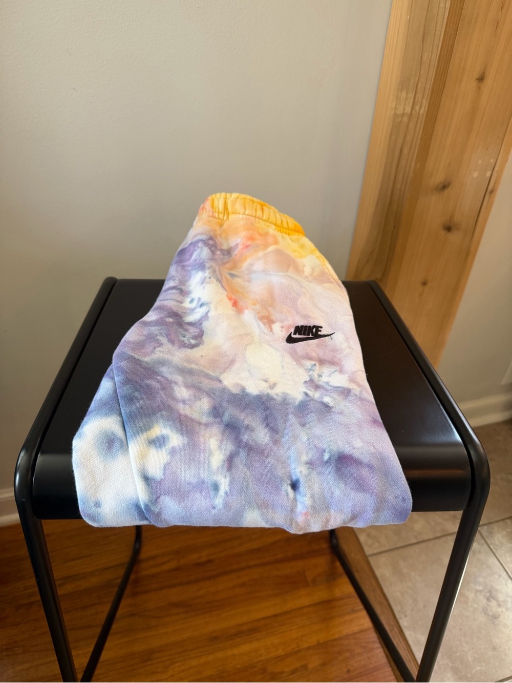 Nike Tie-Dye Hoodie & Joggers Set - Picture 4 of 13